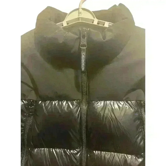 $325 Calvin Klein Black Supershine Down Blend Full Zip Puffer Jacket. Size: XXL - Picture 9 of 9